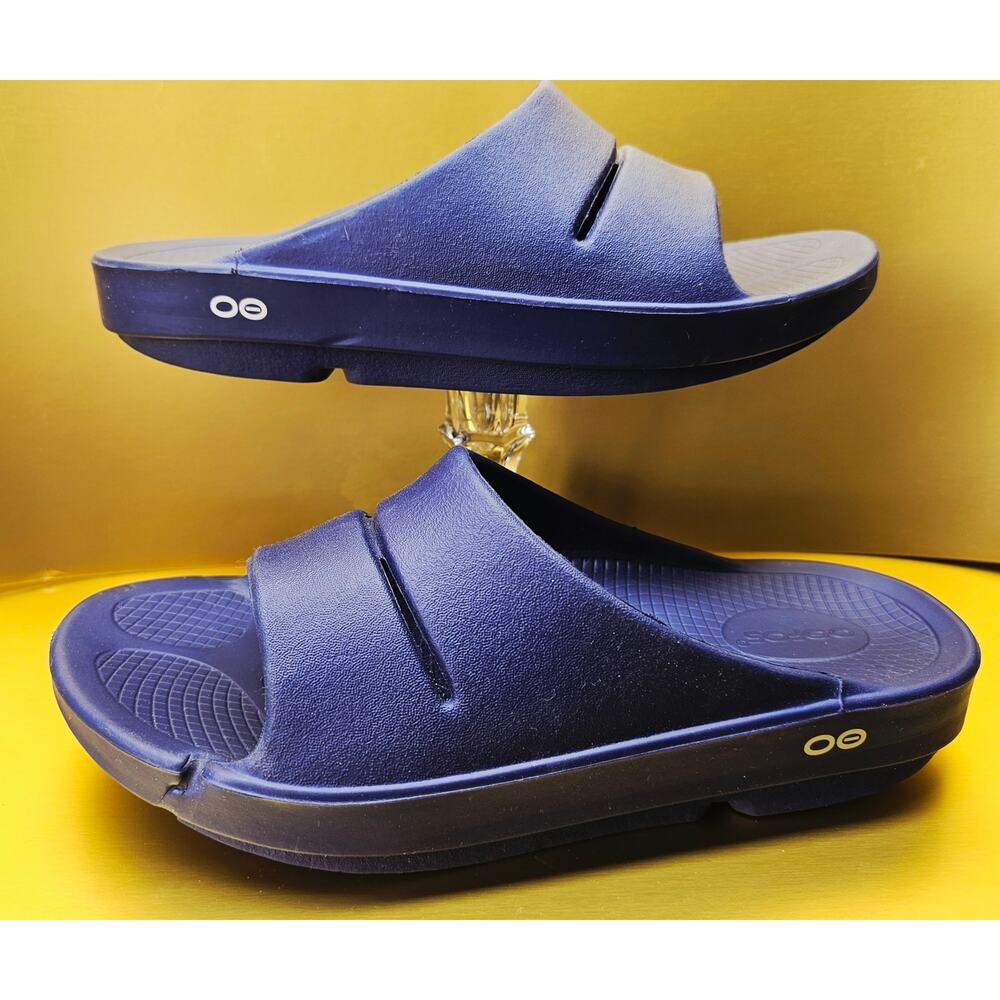Oofos Men 8 Comfy footwear